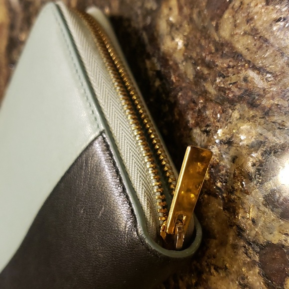 Céline zippy wallet large bi-color - Picture 14 of 16